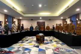 PLN-BIN komitmen selesaikan program strategis listrik di Kalsel