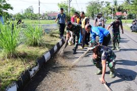 Sambut HUT ke-77 TNI, Kodim 1424 Sinjai gelar karya bhakti melibatkan masyarakat