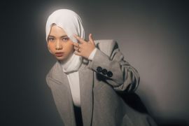 Musisi muda Hanin Dhiya hadirkan "single" terbaru "Bertahan Tanpa Arah"