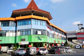 Pemkab Kudus beri diskon retribusi kios pedagang di pasar tradisional