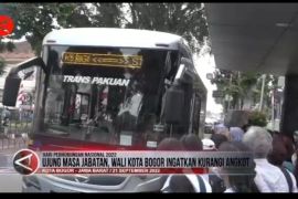 Ujung masa jabatan, Wali Kota Bogor ingatkan kurangi angkot