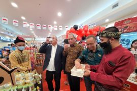 Wali Kota Miri mengakui menyukai produk kopi asal Sambas