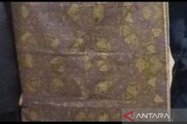 Museum Balaputra Dewa Palembang pamerkan koleksi batik pahlawan AK Gani