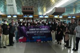 Ministry dispatches 24 IISMAVO awardees to study in England