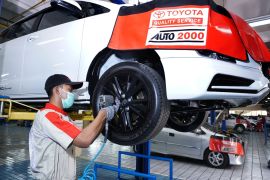 Tips mudah untuk rotasi ban mobil