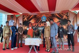 Wali Kota Kendari meresmikan Mal Pelayanan Publik