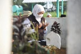 Korban meninggal tragedi Kanjuruhan Malang menjadi 131 orang