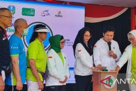 Perwatusi gandeng Pemprov Jatim canangkan gerakan melawan osteophorosis