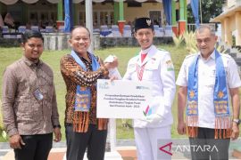 Ukir prestasi tingkat nasional, Rifat Zayyan dapat beasiswa dari PLN