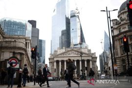 Rekor, investor Inggris tarik 2,7 miliar dolar dana ekuitas  September