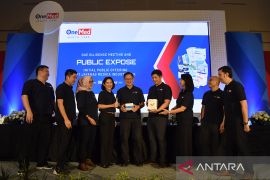 OneMed lepas saham 15 persen ke publik