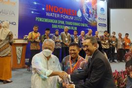 PDAM Surabaya raih penghargaan Perpamsi Digital Transformation 2022