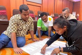 USAID Kolaborasi beri pelatihan kebijakan bagi 20 warga asli Papua