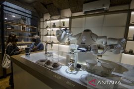 Teknologi robot barista kopi