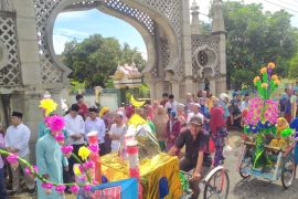 Tradisi endhog-endhogan meriahkan Maulid Nabi di Banyuwangi