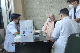 Kemenag tunggu konfimasi Arab Saudi soal aturan vaksin meningitis bagi jamaah umrah Indonesia