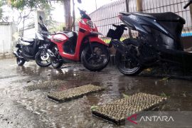 "Debt collector" berusaha rampas motor warga di Cengkareng Jakbar