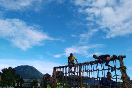Wadan Rindam ajak peserta "5K Obstacle Run" junjung sportivitas