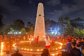 Tersangka tragedi Kanjuruhan sampai pelimpahan Ferdy Sambo, sepekan