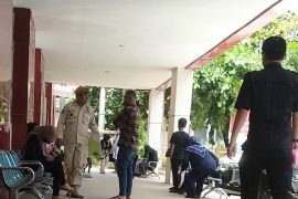 Makassar Health Office seeking to eliminate TB through Friend app