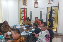 Plt Dubes Malaysia ke Papua membahas pariwisata hingga pendidikan