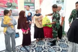 Kodim 1401 Majene berikan bantuan kepada penderita stunting