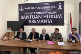 "Aremania Menggugat" kawal proses hukum tragedi stadion Kanjuruhan