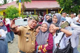 Gubernur Berikan Motivasi Pada Pelajar Nunukan