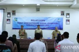 Asisten ajak elemen masyarakat Tanah Laut tangani masalah sosial