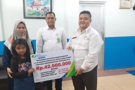 BP Jamsostek serahkan santunan kepada dua ahli waris sekaligus