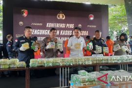 Polri gagalkan peredaran 270,28 kg sabu-sabu kemasan teh hijau di Aceh dan Riau