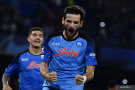 Liga Chamnpions - Kalahkan Ajax 4-2, Napoli  ke fase 16 besar