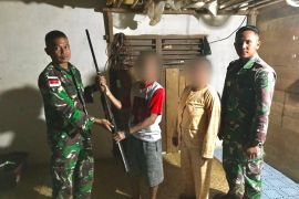 Warga perbatasan diingatkan bahaya kepemilikan senjata api rakitan