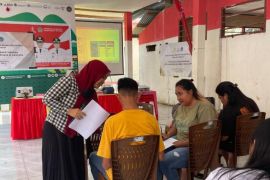 Vokasi UI edukasi keuangan kelola obyek wisata di Sulut