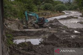 Pengurangan Risiko Bencana Banjir di Palu Page 3 Small