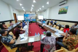 Mencari jalan keluar dari masalah pendidikan di Provinsi Papua Barat