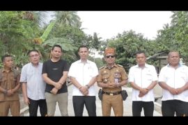 Masyarakat Nagori Dolok Sinumbah terima bantuan CSR dari PTPN IV
