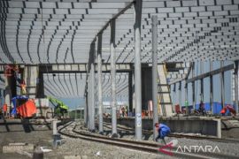 Infrastruktur listrik kereta cepat selesai Juni 2023