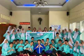 Kunjungi SMP 7, Forum Anak Padang Edukasi Hak Identitas Anak