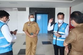 RSUD Achmad Diponegoro Putussibau tambah daya listrik