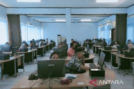 450 peserta ikuti ujian CAT panwaslu tingkat kecamatan di Karawang