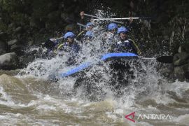 Festival Tasik Baseuh di Sungai Ciwulan