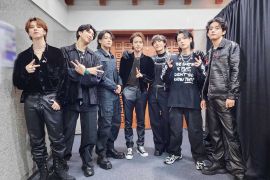 Jin BTS umumkan debut solo