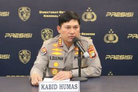 Polisi imbau para pengemudi taksi online waspada terima penumpang pada jam rawan