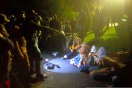 11 perempuan diamankan tengah malam di pantai Ulee Lheue
