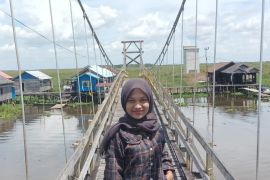 Dinar Adis Tiyani terobsesi menjadi gubernur