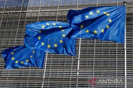 UE akan balas tegas jika Trump kenakan tarif tambahan pada Spanyol