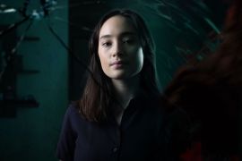 Totalitas fisik Tatjana Saphira di film "Perempuan Bergaun Merah"