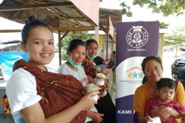 Hari Pangan, Regal Spring Indonesia adakan PMT di Toba cegah stunting