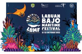 Sejumlah musisi dan seniman meriahkan festival Maritim Labuan Bajo